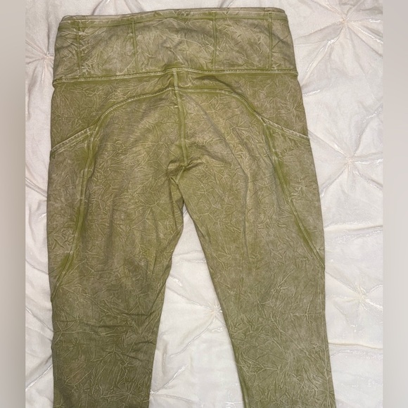 Lululemon Fast and Free High Rise Tight 25" *Ice Dye
Size 8 - Picture 12 of 16
